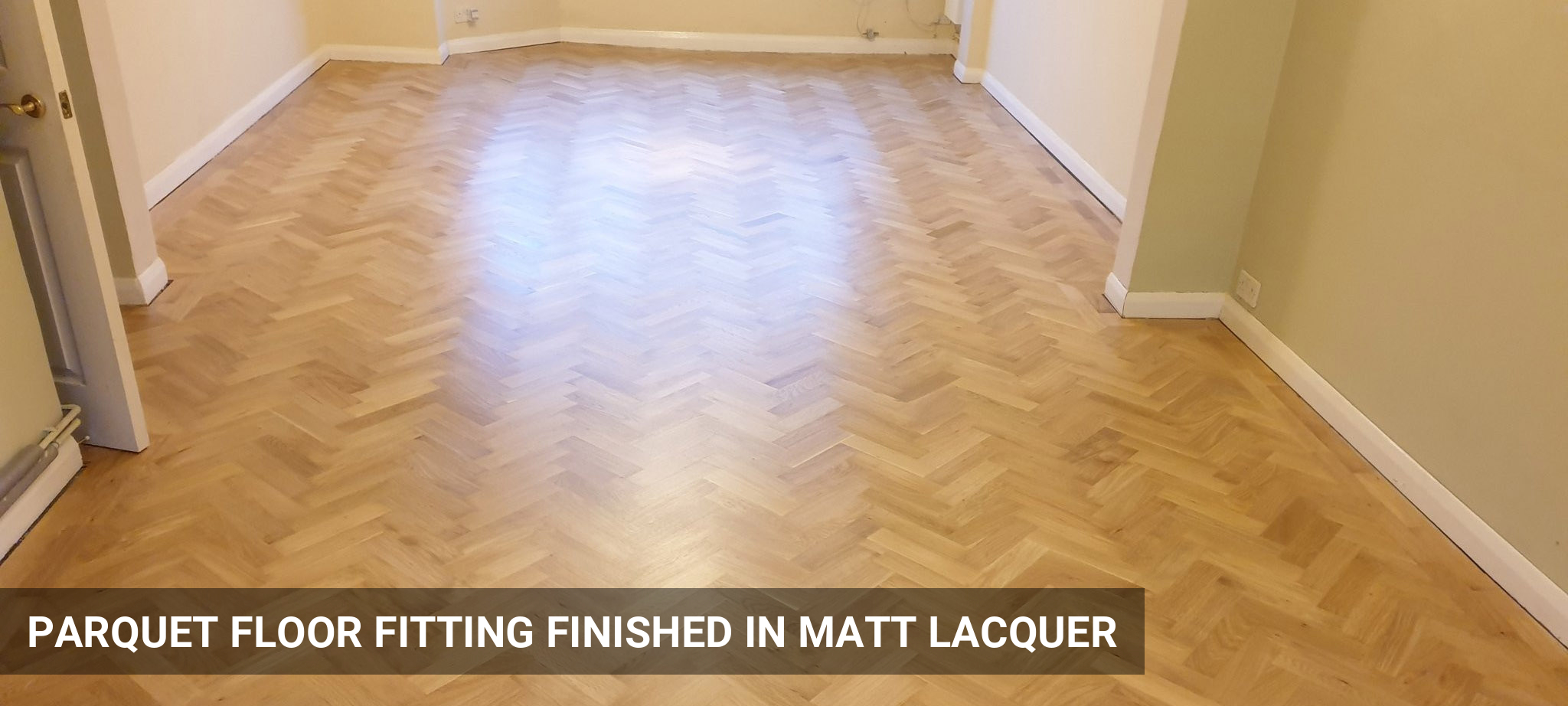 Parquet Floor Fitting with Border Finished in Matt Lacquer in Wood Green