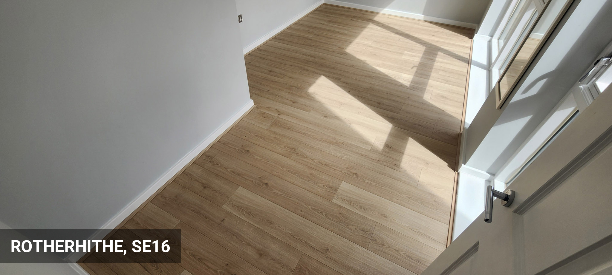 QuickStep Capture Brushed Oak Natural Laminate Flooring Installation in Rotherhithe